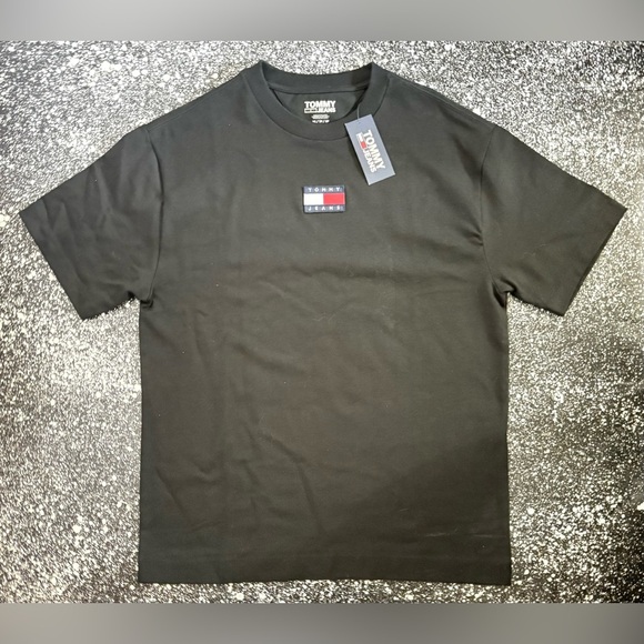 NWT Tommy Jeans Albie Badge Loose Fit T-Shirt MEN’S XS - Picture 1 of 3